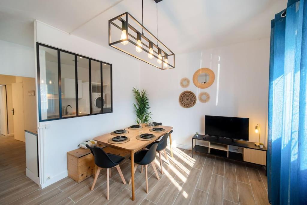 Fully Equiped Wifi Apartment Sleeps 6 Marsylia Zewnętrze zdjęcie